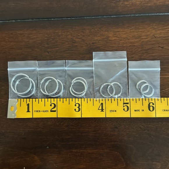 NEW 9 Pairs Silver Hoop Earrings with Box & Cleaning Cloth - Picture 4 of 8